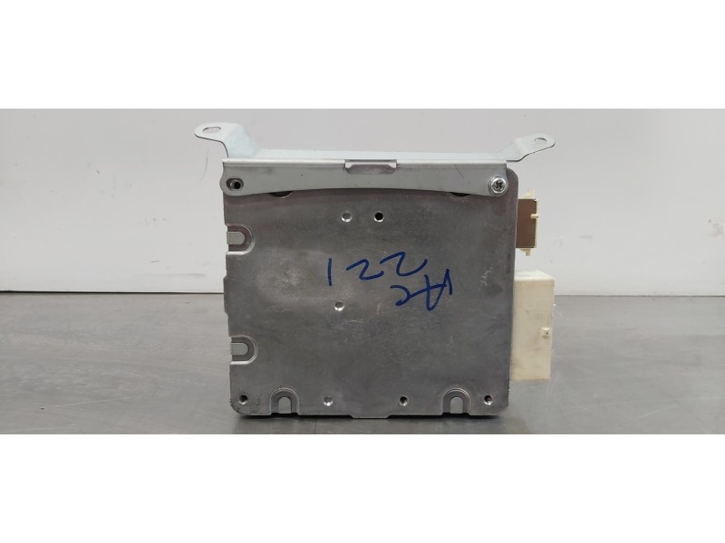 Recambio de modulo electronico para toyota avensis touring sports executive referencia OEM IAM 8965005220  