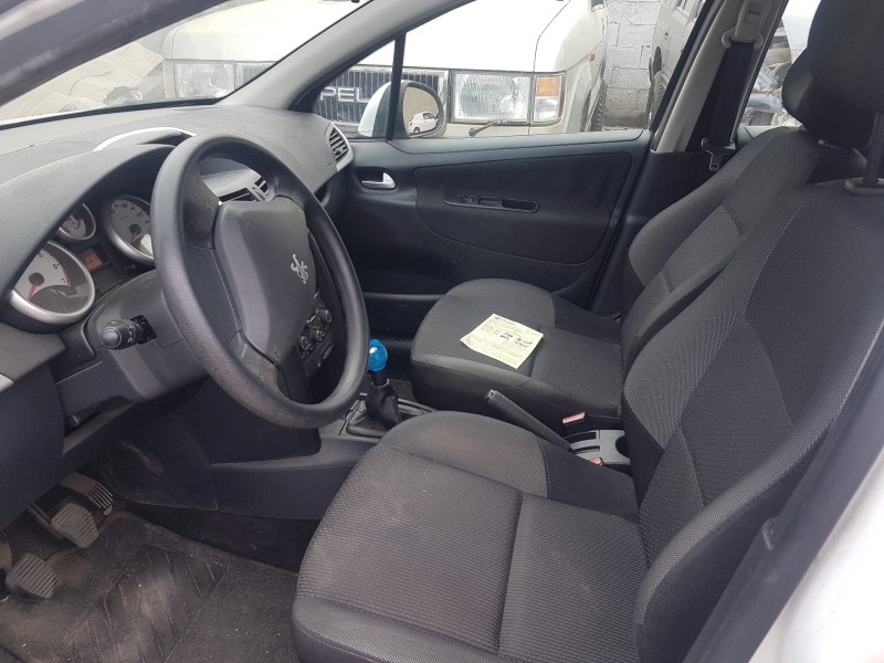 peugeot 207 del año 2011 peugeot 207 del año 2011