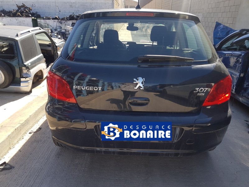 peugeot 307 berlina (s2) del año 2008