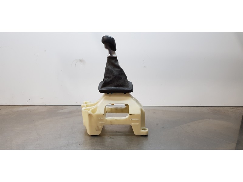 Recambio de palanca cambio para kia carens ( ) basic referencia OEM IAM 43700A4010   Recambio de palanca cambio para kia carens ( ) basic referencia OEM IAM 43700A4010