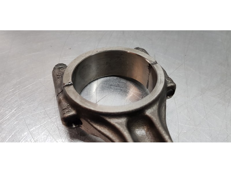 Recambio de piston para volkswagen tiguan edition bmt referencia OEM IAM 04L107065AM001 04L105401A 