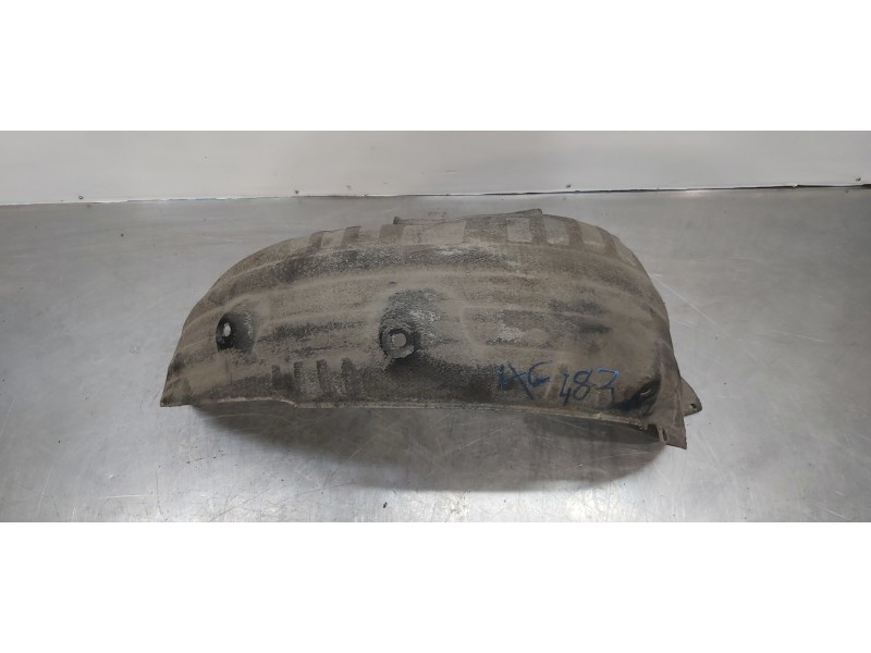 Recambio de paso rueda para hyundai tucson klass 2wd referencia OEM IAM 86821D7500  