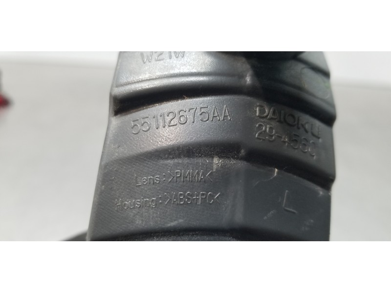 Recambio de piloto trasero izquierdo paragolpes para jeep compass ii longitude 4x4 referencia OEM IAM 55112675AA  