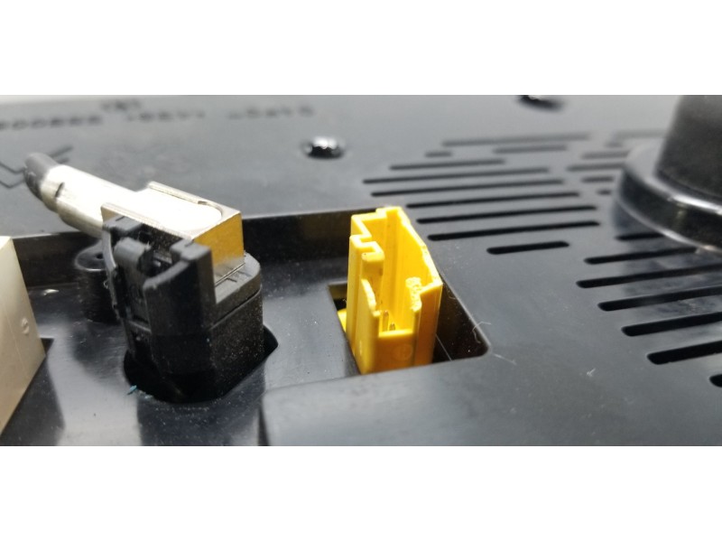 Recambio de cuadro instrumentos para citroen c4 grand picasso exclusive referencia OEM IAM 9813590280  