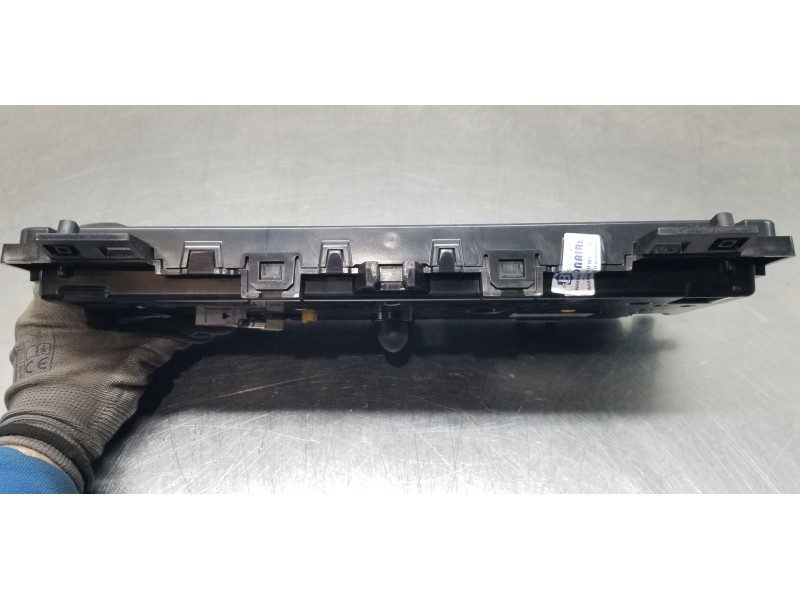 Recambio de cuadro instrumentos para citroen c4 grand picasso exclusive referencia OEM IAM 9813590280  