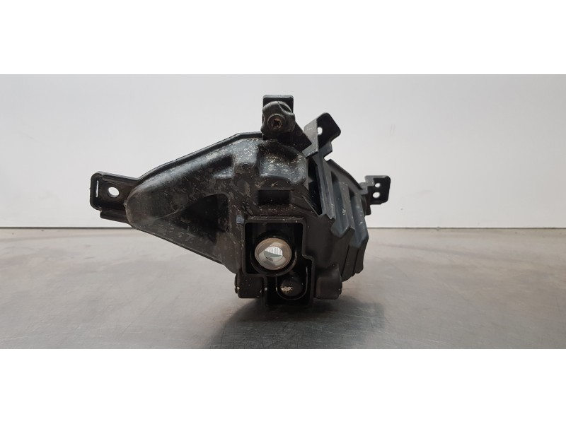 Recambio de faro antiniebla derecho para ssangyong korando crystal 4x2 referencia OEM IAM 8320234001   Recambio de faro antiniebla derecho para ssangyong korando crystal 4x2 referencia OEM IAM 8320234001
