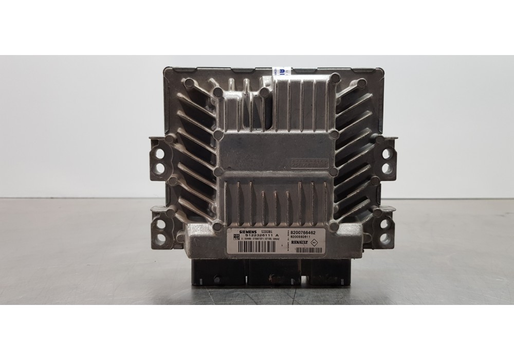 Recambio de centralita motor uce para renault megane ii berlina 3p emotion referencia OEM IAM 8200766462 8200592611 S122326111A