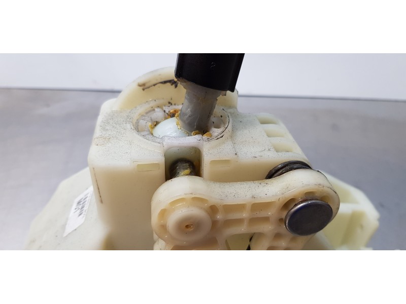 Recambio de palanca cambio para kia carens ( ) basic referencia OEM IAM 43700A4010   Recambio de palanca cambio para kia carens ( ) basic referencia OEM IAM 43700A4010