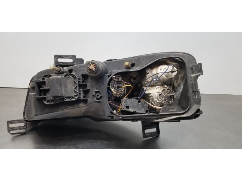Recambio de faro derecho para fiat stilo (192) 1.9 jtd / 1.9 jtd 115 active referencia OEM IAM 46780792  