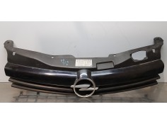 Recambio de rejilla delantera para opel astra h berlina enjoy referencia OEM IAM 461088395  