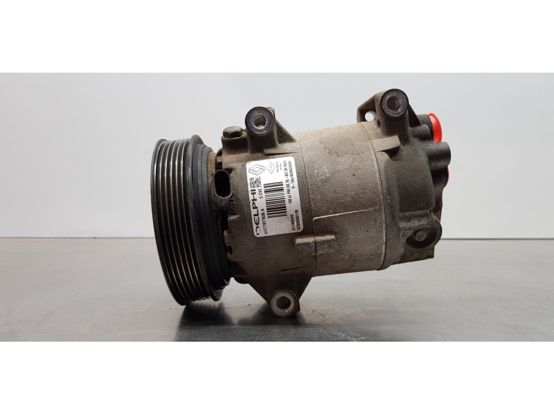 Recambio de compresor aire acondicionado para renault megane ii berlina 3p emotion referencia OEM IAM 8200600110  