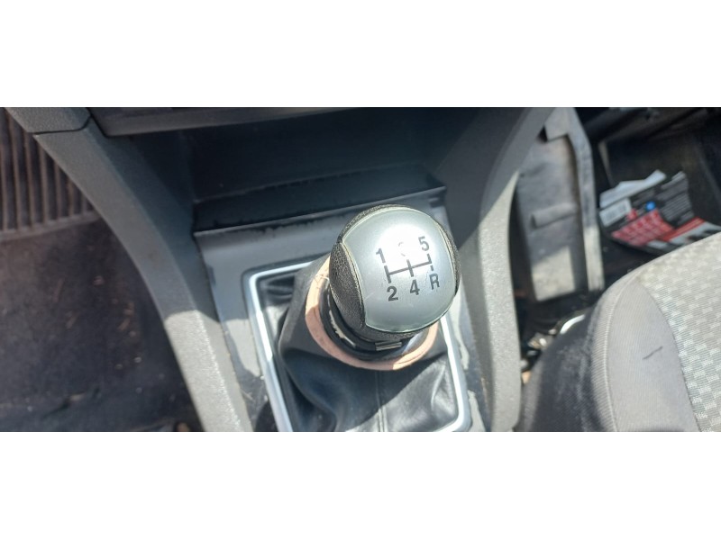 ford focus berlina (cap) del año 2005