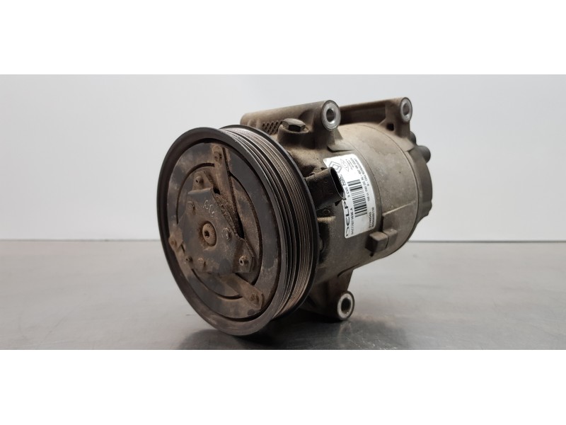 Recambio de compresor aire acondicionado para renault megane ii berlina 3p emotion referencia OEM IAM 8200600110  