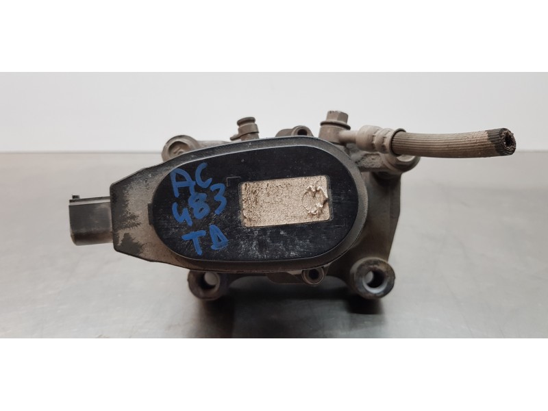 Recambio de pinza freno trasera derecha para hyundai tucson klass 2wd referencia OEM IAM 58230D7710  