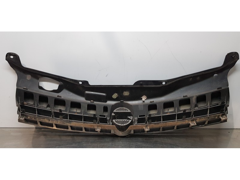 Recambio de rejilla delantera para opel astra h berlina enjoy referencia OEM IAM 461088395  