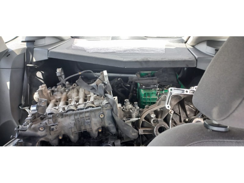 ford focus berlina (cap) del año 2005