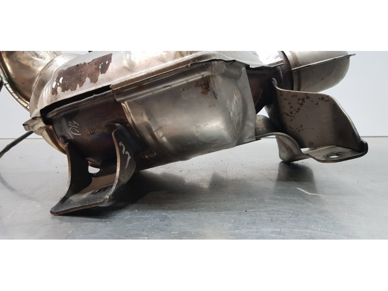 Recambio de catalizador para citroen c4 grand picasso exclusive referencia OEM IAM 9817106280 K727  Recambio de catalizador para citroen c4 grand picasso exclusive referencia OEM IAM 9817106280 K727