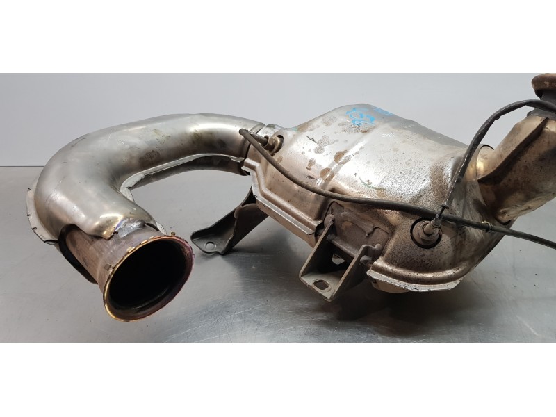 Recambio de catalizador para citroen c4 grand picasso exclusive referencia OEM IAM 9817106280 K727  Recambio de catalizador para citroen c4 grand picasso exclusive referencia OEM IAM 9817106280 K727