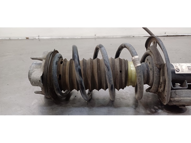 Recambio de amortiguador delantero izquierdo para bmw serie x3 (g01) xdrive20d referencia OEM IAM 31306871779  