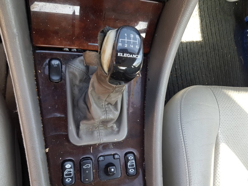 mercedes clase clk (w208) coupe del año 2001