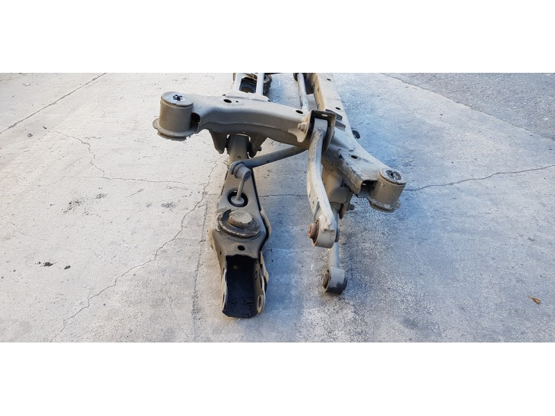 Recambio de puente trasero para hyundai tucson klass 2wd referencia OEM IAM 55405D7500  