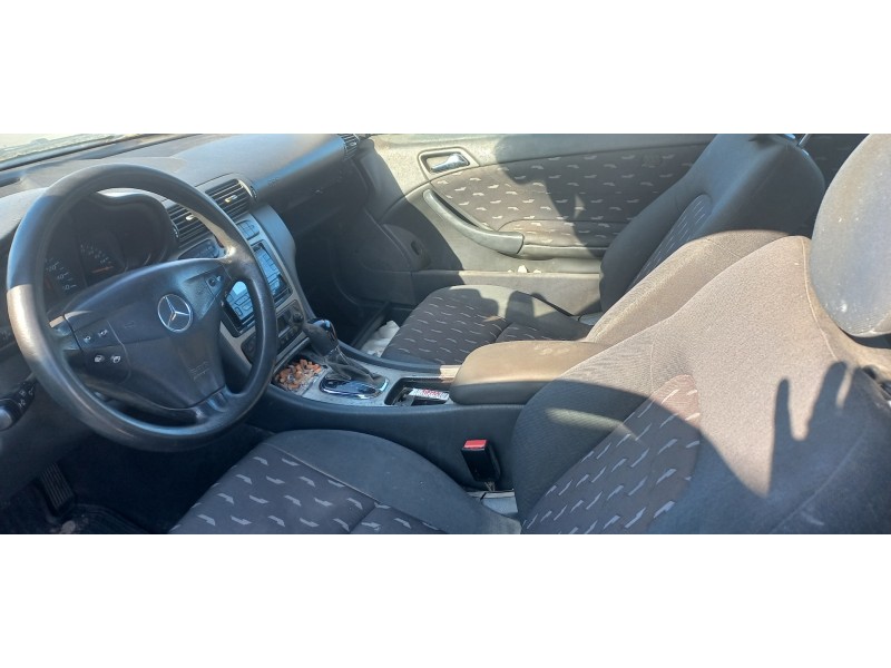 mercedes clase c (w203) sportcoupe del año 2001