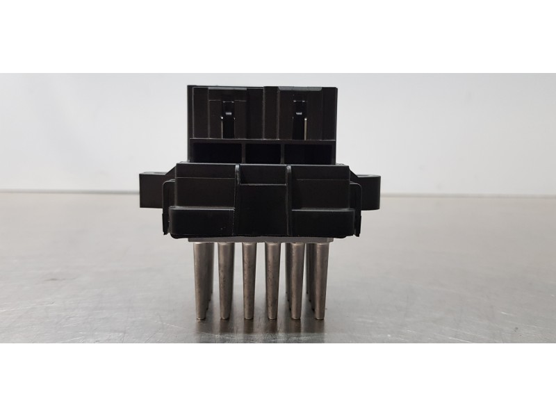 Recambio de resistencia calefaccion para opel insignia berlina edition referencia OEM IAM 15141283   Recambio de resistencia calefaccion para opel insignia berlina edition referencia OEM IAM 15141283