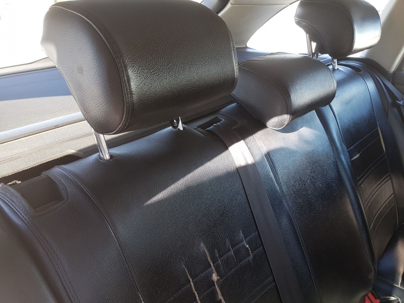 skoda superb combi (3t5) del año 2009