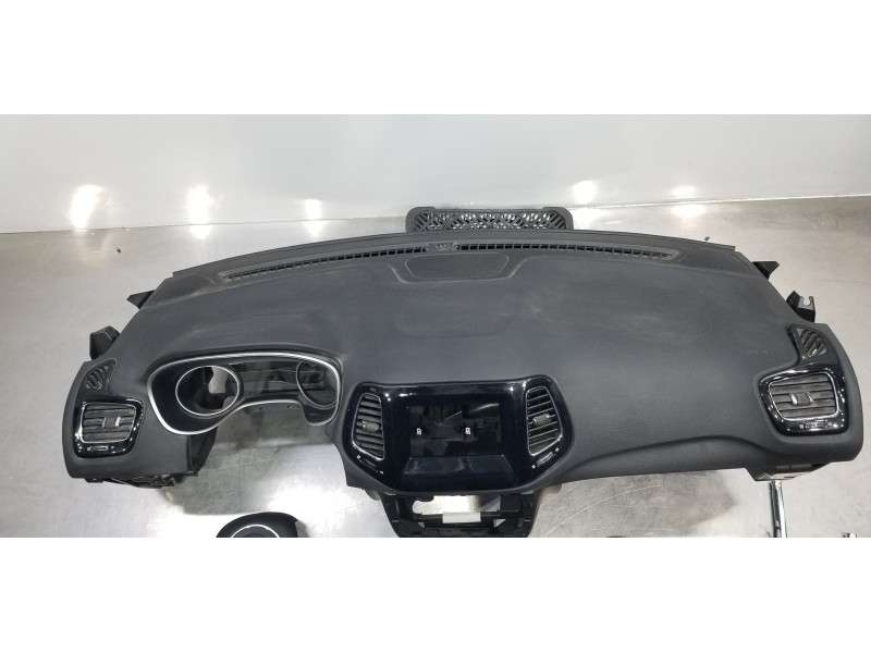 Recambio de kit airbag para jeep compass ii longitude 4x4 referencia OEM IAM 5UT07DX9AC 6KU70DX9AF 00532242680