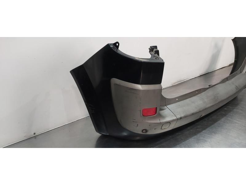 Recambio de paragolpes trasero para renault scenic ii confort dynamique referencia OEM IAM 7701474785  