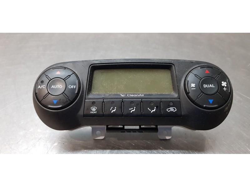 Recambio de mando climatizador para hyundai ix35 style awd referencia OEM IAM 972502Y300   Recambio de mando climatizador para hyundai ix35 style awd referencia OEM IAM 972502Y300