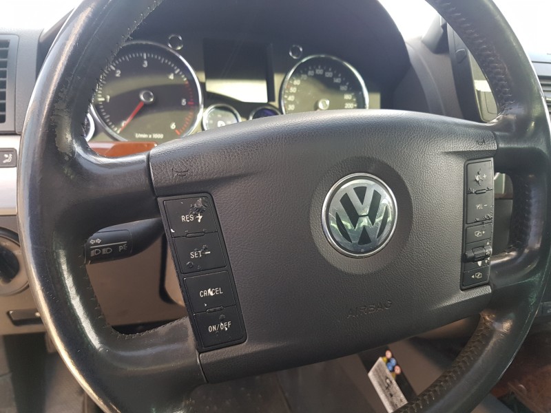volkswagen touareg (7la) del año 2004