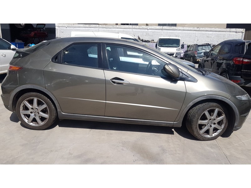 honda civic berlina 5 (fk) del año 2006 honda civic berlina 5 (fk) del año 2006