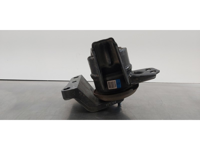Recambio de soporte motor derecho para hyundai tucson klass 2wd referencia OEM IAM 21810D3200  