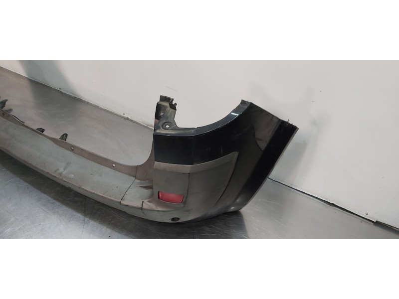 Recambio de paragolpes trasero para renault scenic ii confort dynamique referencia OEM IAM 7701474785  