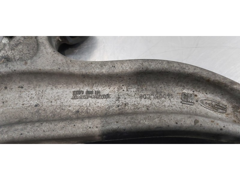 Recambio de brazo suspension inferior delantero izquierdo para opel astra j gtc sportive referencia OEM IAM 13371818   Recambio de brazo suspension inferior delantero izquierdo para opel astra j gtc sportive referencia OEM IAM 13371818
