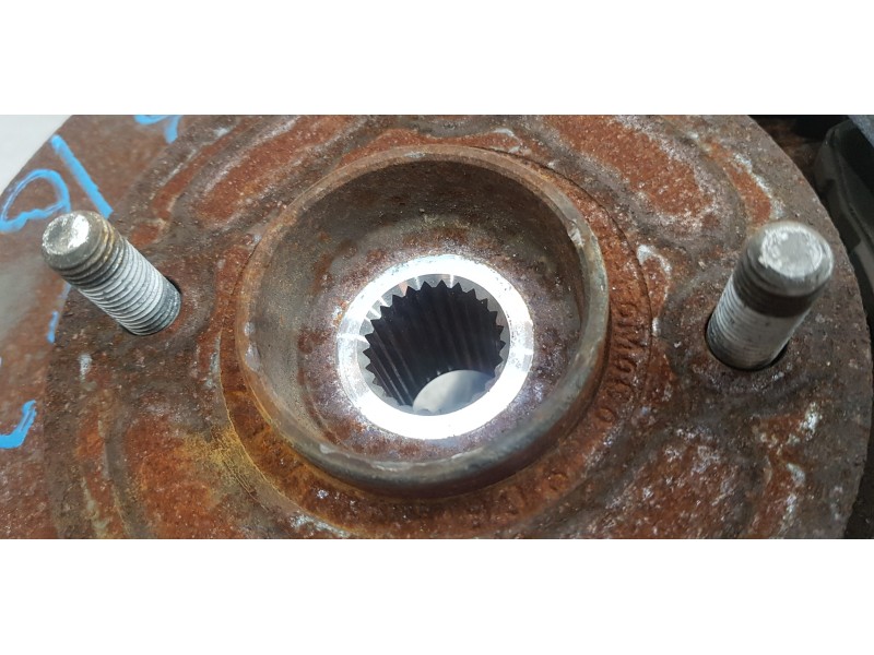 Recambio de mangueta delantera derecha para ford fiesta (ccn) trend referencia OEM IAM 1822686   Recambio de mangueta delantera derecha para ford fiesta (ccn) trend referencia OEM IAM 1822686