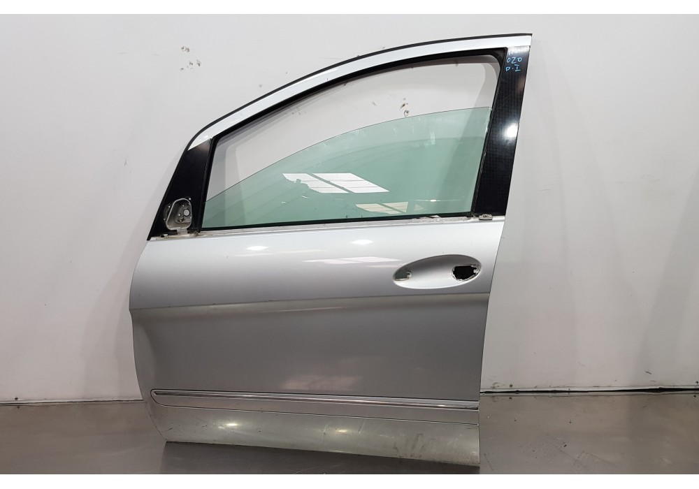 Recambio de puerta delantera izquierda para mercedes clase b (w245) 200 cdi (245.208) referencia OEM IAM   