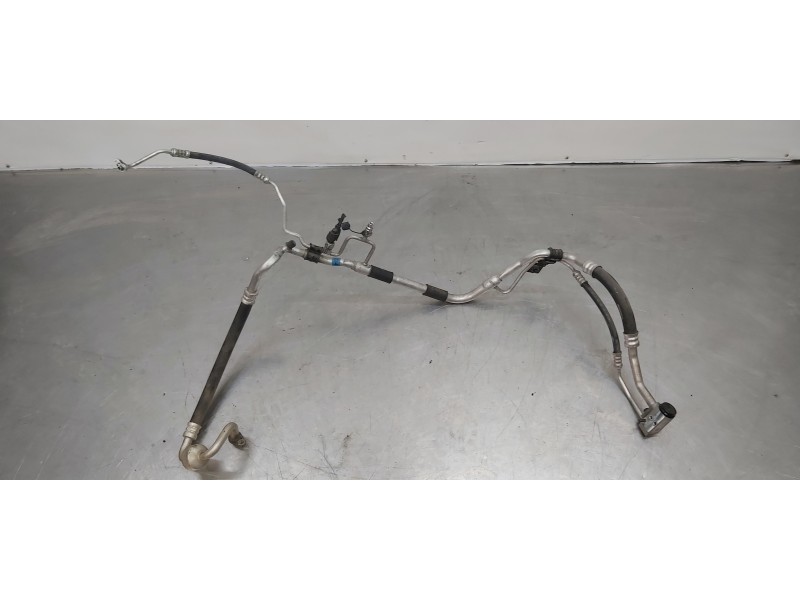 Recambio de tubos aire acondicionado para hyundai tucson klass 2wd referencia OEM IAM 97775D7280  