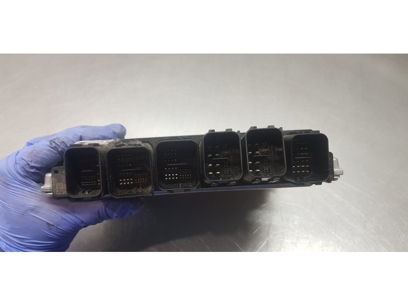 Recambio de centralita motor uce para bmw serie x3 (g01) xdrive20d referencia OEM IAM 9888494 0281036908 