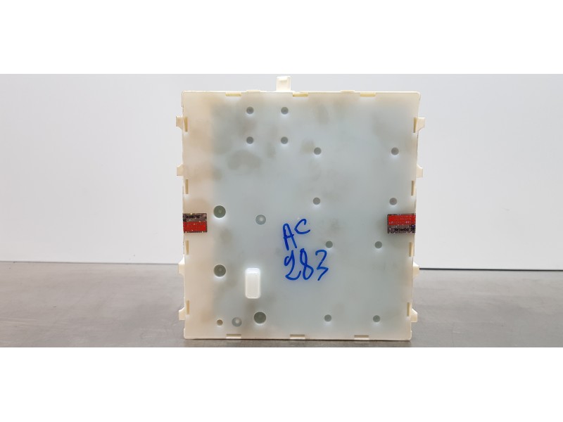 Recambio de modulo confort para volvo xc60 inscription awd referencia OEM IAM 32233588  