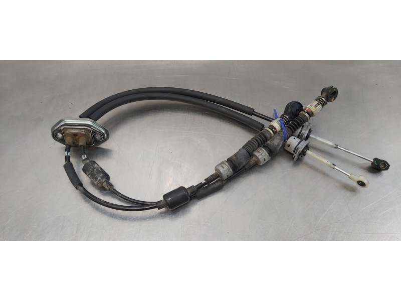 Recambio de varillaje cambio para hyundai tucson klass 2wd referencia OEM IAM 43794D7160  