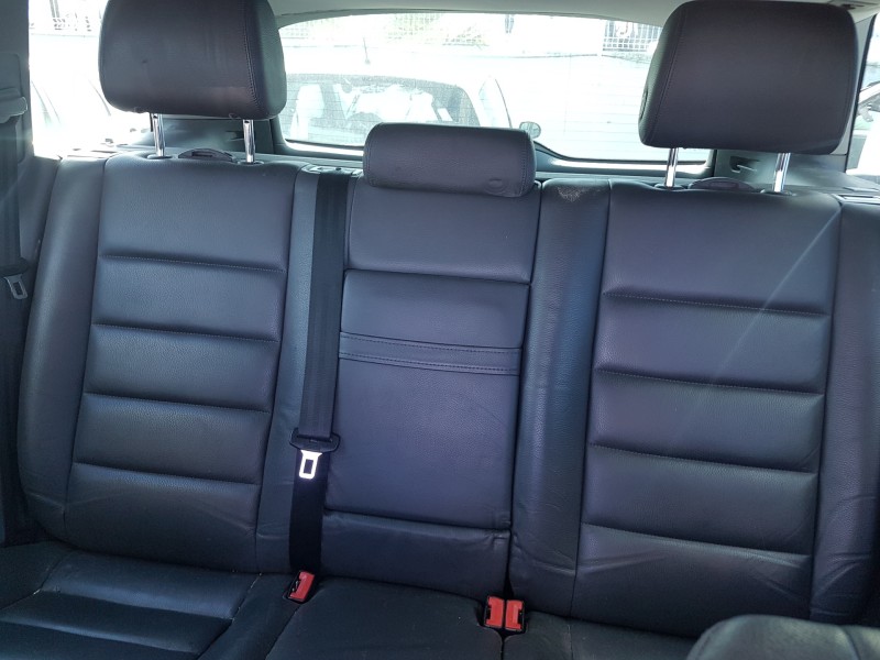 volkswagen touareg (7la) del año 2004