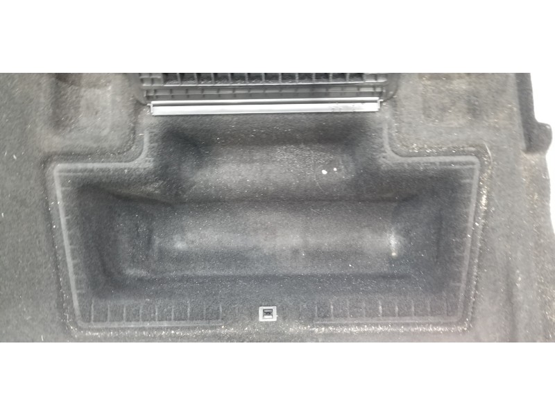 Recambio de molduras traseras para citroen c4 grand picasso exclusive referencia OEM IAM 96787818ZD   Recambio de molduras traseras para citroen c4 grand picasso exclusive referencia OEM IAM 96787818ZD