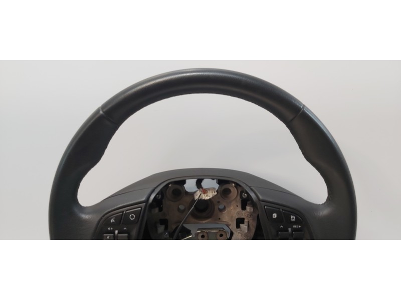 Recambio de volante para hyundai tucson klass 2wd referencia OEM IAM 56100D7AP0TRY  