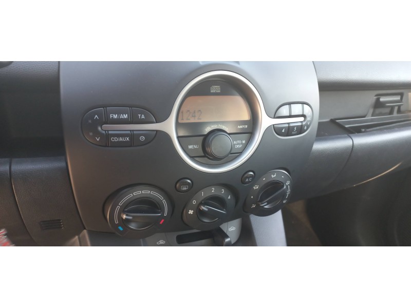 mazda 2 lim. (de) del año 2008