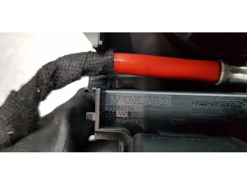 Recambio de caja reles / fusibles para volvo xc60 inscription awd referencia OEM IAM 31384034  
