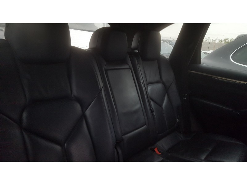 porsche cayenne (typ 92aa) del año 2009
