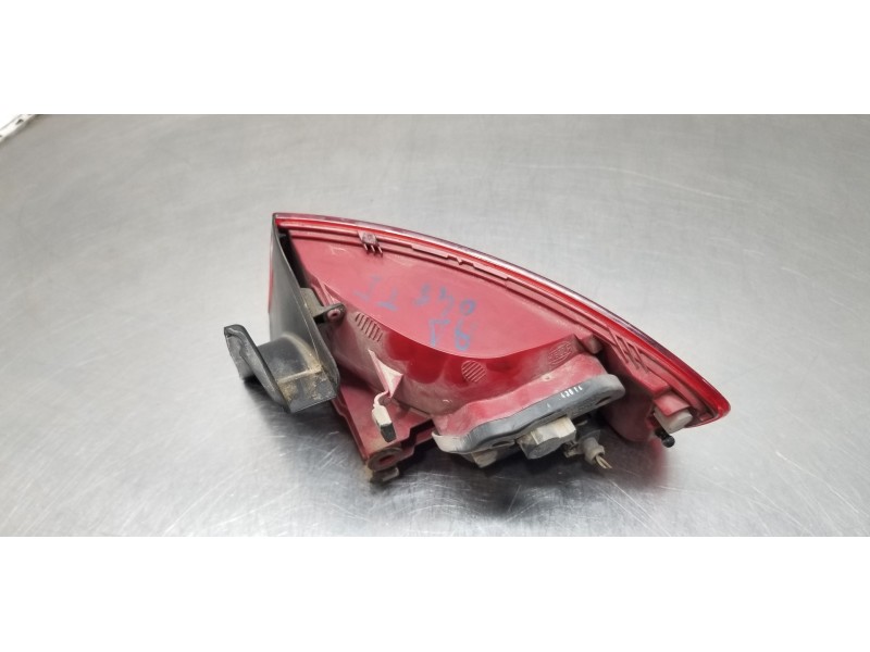 Recambio de piloto trasero izquierdo para audi a4 ber. (b8) básico referencia OEM IAM 8K5945095D   Recambio de piloto trasero izquierdo para audi a4 ber. (b8) básico referencia OEM IAM 8K5945095D