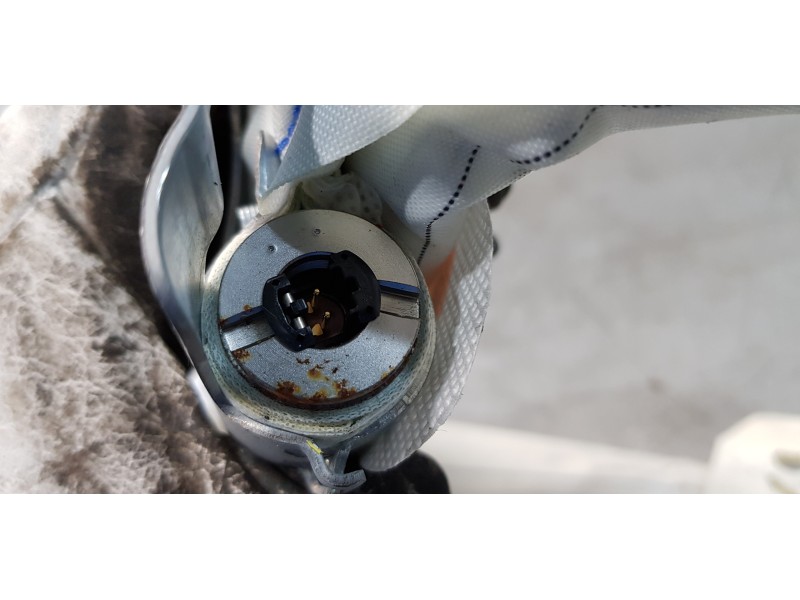 Recambio de airbag cortina delantero derecho para kia venga x-tech referencia OEM IAM 610921500  